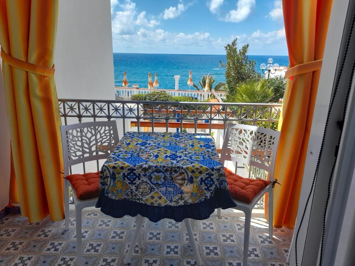 Appartamenti Tina In Villa Restituta Forio di Ischia المظهر الخارجي الصورة