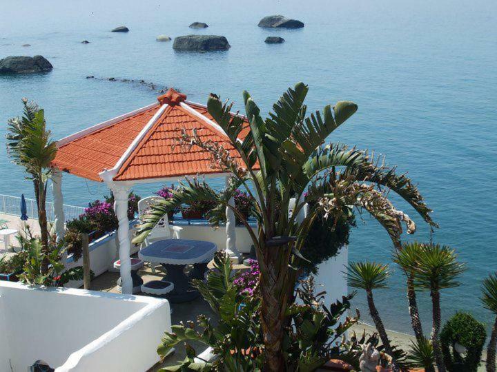 Appartamenti Tina In Villa Restituta Forio di Ischia المظهر الخارجي الصورة